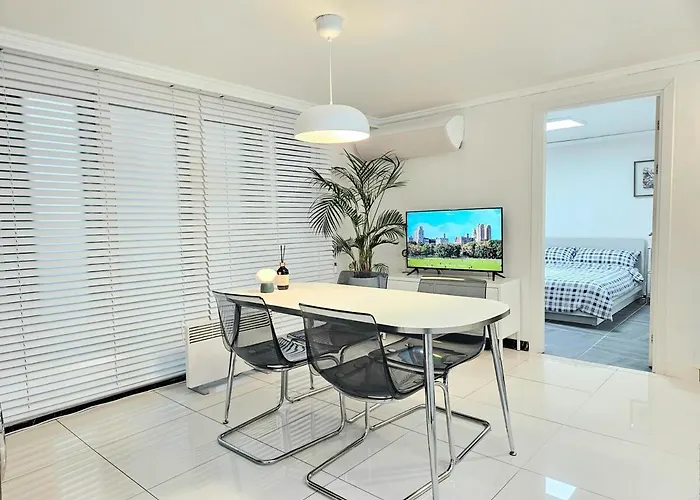 To With 1-story House Near Itaewon Stn 5min Walk *