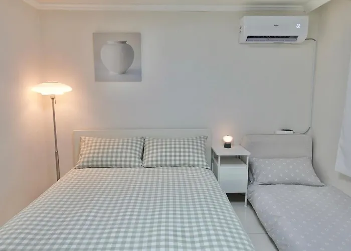 To With 1-story House Near Itaewon Stn 5min Walk *