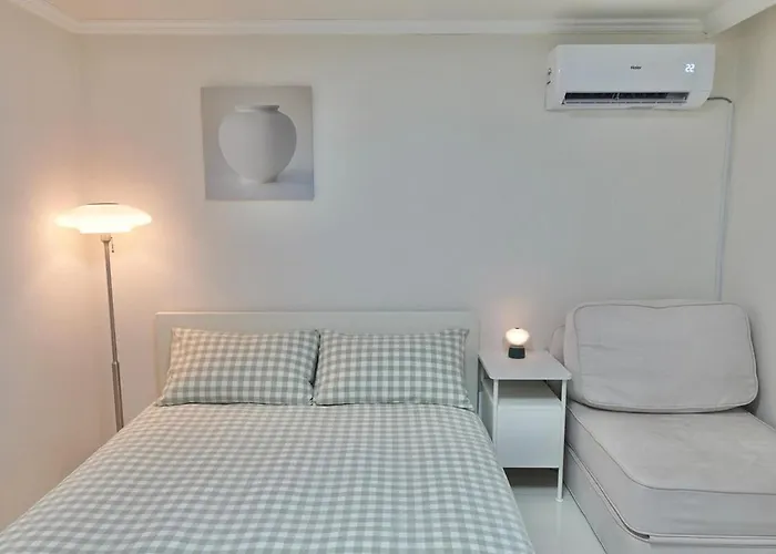 Appartement To With 1-story House Near Itaewon Stn 5min Walk Seoel